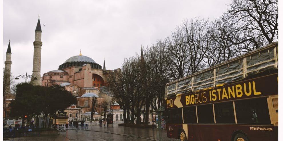 Zahnimplantate In Der Turkei Istanbul Machen Lassen